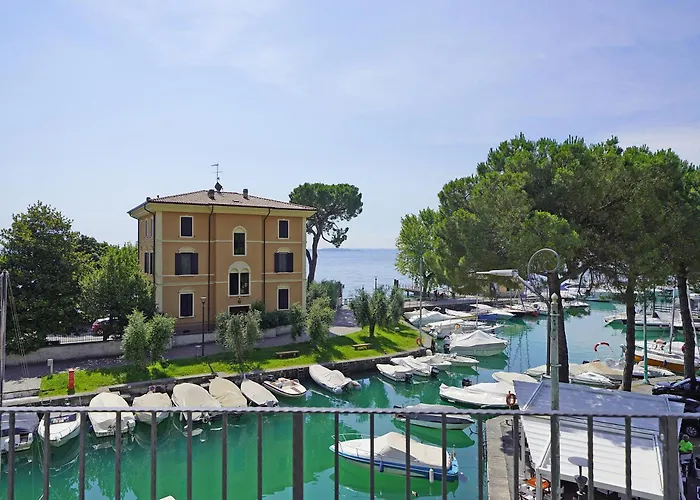 Lamasu Dusano - Lago Di Garda